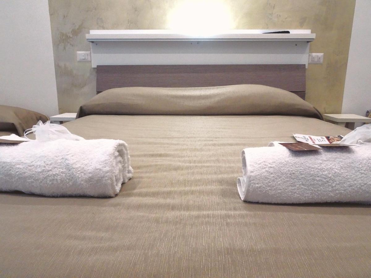 Bed & Breakfast A Capua Adiacente Al Duomo - Il Vicolo المظهر الخارجي الصورة